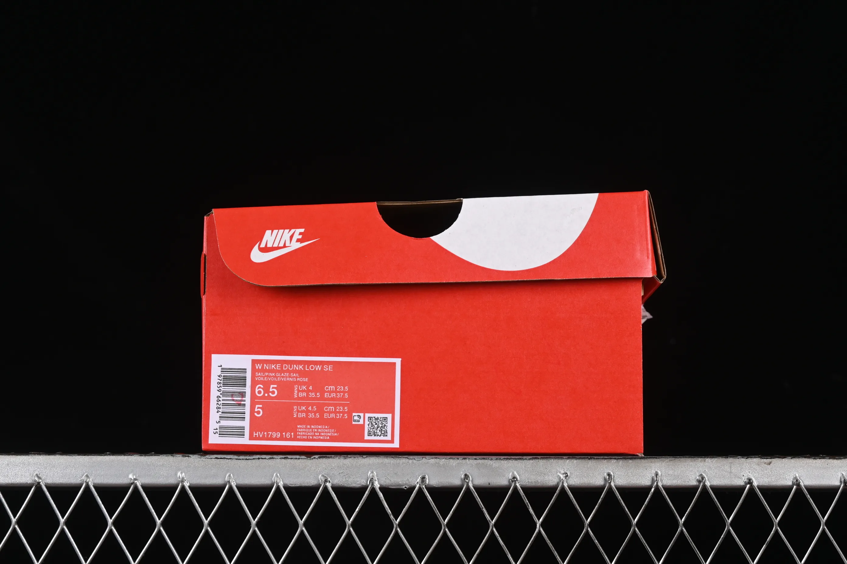 All categories Nk SB Dunk series Nk SB Dunk Low low-top sneakers CS version Nk Dunk Low 85 double hook series SB low-top sports and leisure sneakers HV1799-161